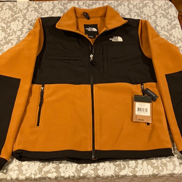 The North Face Other - NWT The North Face Denali 2 Timber Tan